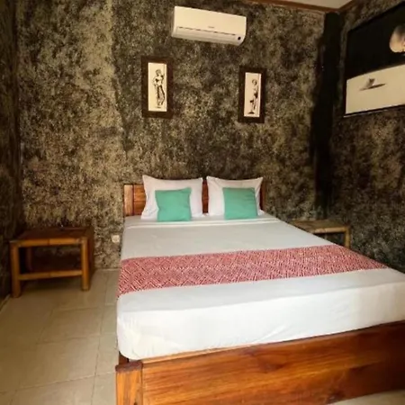 Coral Voice 1 Homestay & Lumbung Gili Trawangan Exterior photo