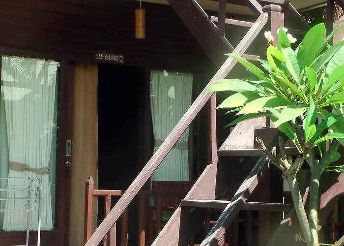 Coral Voice 1 Homestay & Lumbung