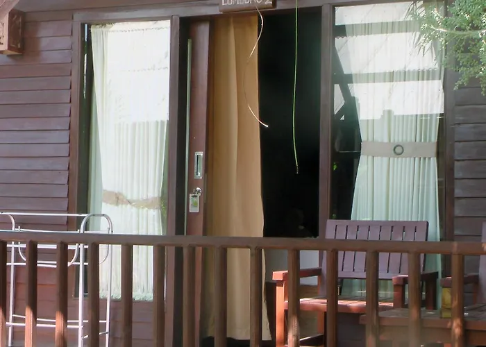 Coral Voice 1 Homestay & Lumbung